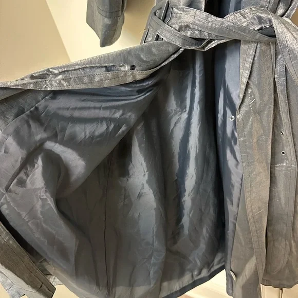 Vintage Metallic Trench Coat - Picture 4 of 6